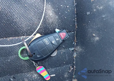 2011 Dodge Challenger из США, поврежденный, VIN 2B3CJ4DG1BH602110